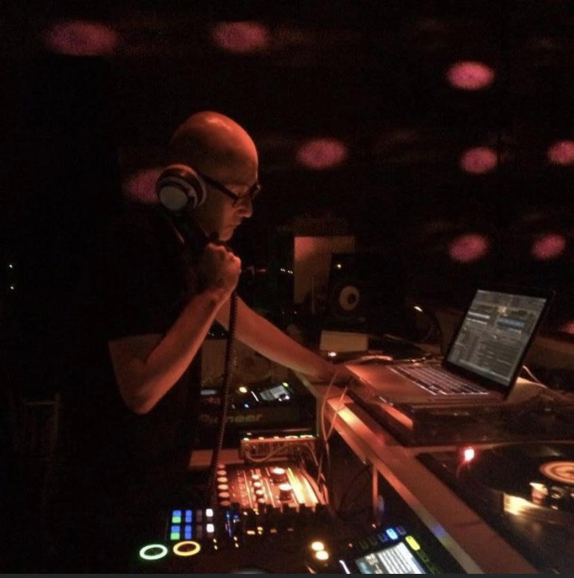 DJ Sakaki Nakamura (House of East) 11:15 pm - 1:45 am